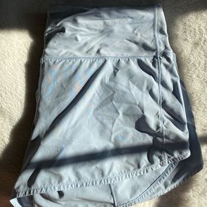 lululemon shorts size 12 high rise 4 inch inseme